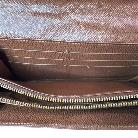 Louis Vuitton Portefeuille Sarah Brown - Picture 7 of 15